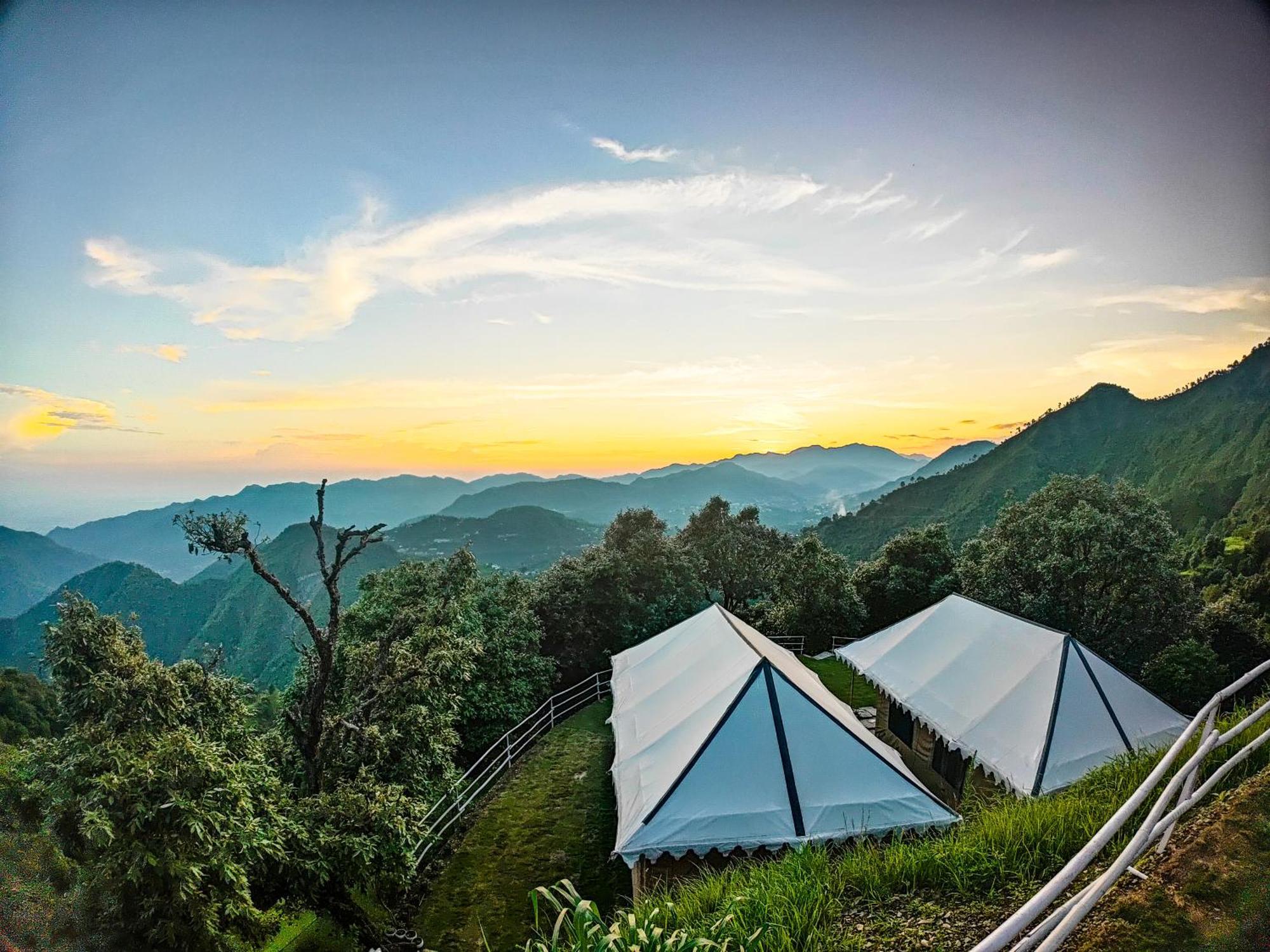 Jaadooghar X Dug Dug Camps, Bhimtal Hotel Exterior photo